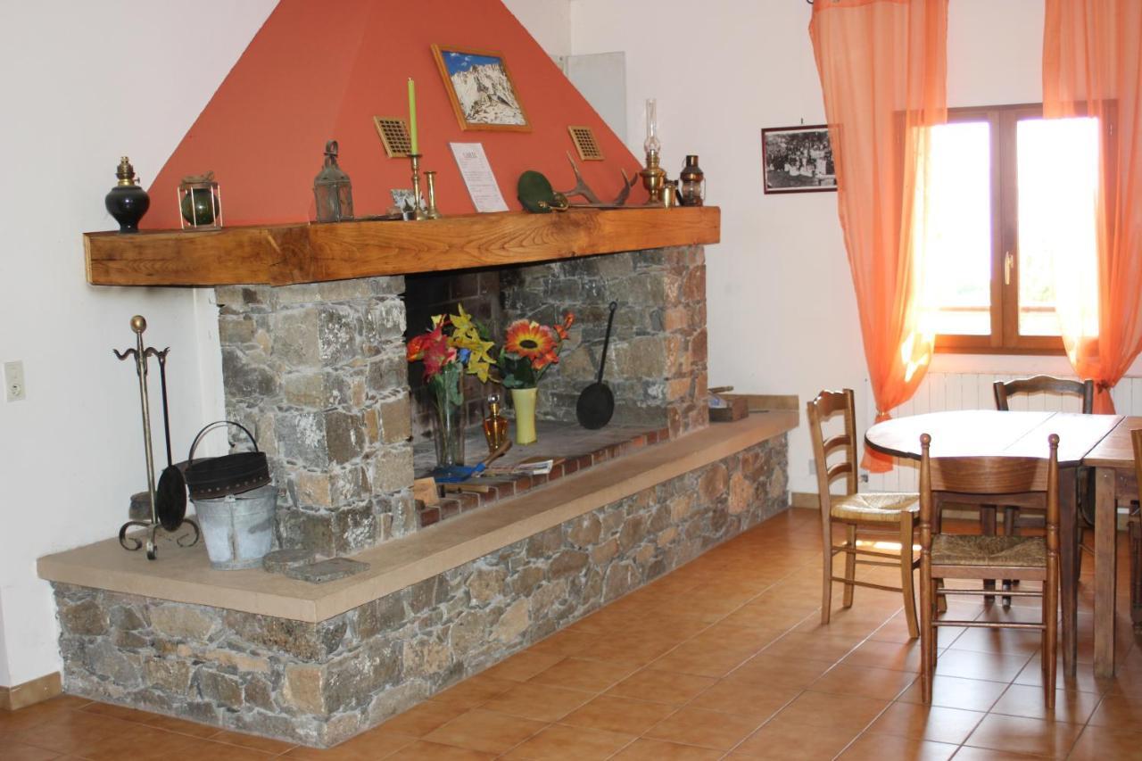 سانتو بيترو دي فُنا Chambre D'Hote "Chez Antoinette Et Charles" المظهر الخارجي الصورة