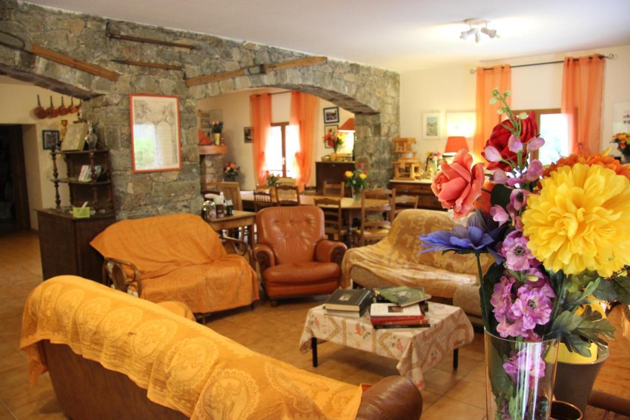 سانتو بيترو دي فُنا Chambre D'Hote "Chez Antoinette Et Charles" المظهر الخارجي الصورة