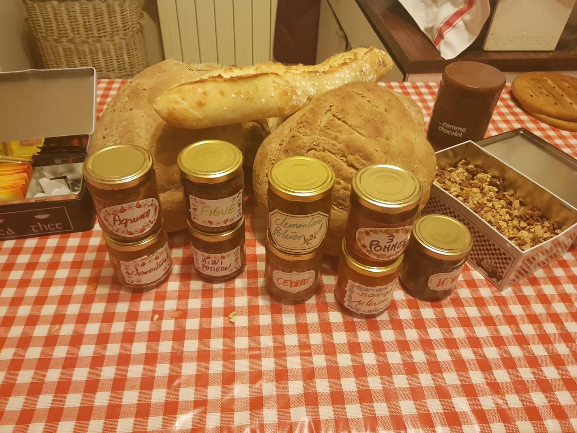 سانتو بيترو دي فُنا Chambre D'Hote "Chez Antoinette Et Charles" المظهر الخارجي الصورة